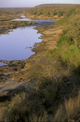 Rivière Oliphants en saison sèche Kruger NP Afrique du Sud