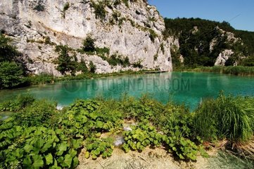 Berge eines Sees im Plitvice Croatia National Park