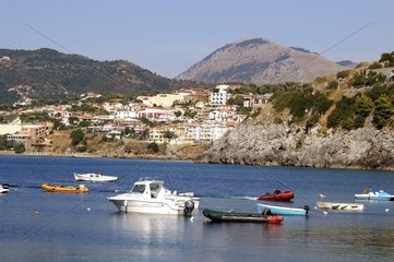 Bateaux de plaisance et port de Palinuro Campanie Italie