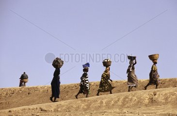 Women going to the market Area of Mopti Mali