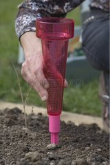 Installing of pluviometer in a garden