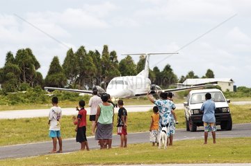 Abfahrt vom dreiwöchentlichen Flugzeug nach Iles Fiji Tuvalu