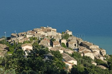 Village of Sainte Croix du Verdon on the lake bank France