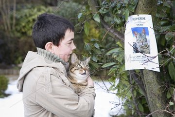 Boy who found a lost cat France