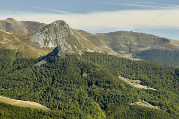 The Puy Griou (1690 m) and the Plomb du Cantal (1855 m) from the Puy Chavaroche (1739 m). Monts du Cantal  Regional Natural Park of Auvergne Volcanoes  France