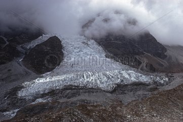 Basis des Langtang -Gletschers in der Wolke Langtang NP Nepal