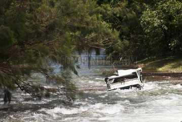 Car into a river after cyclone New Caledonia