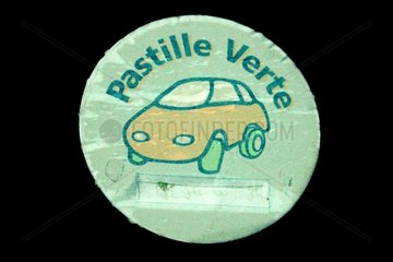 Grüne Raute für Fahrzeuge  die weniger Frankreich verschmutzen