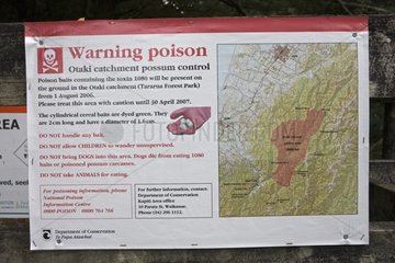 Warning poison notice possum control Tararua Forest Park