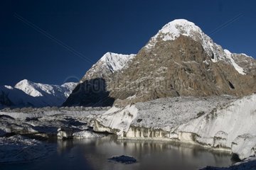 Gletscher Engilchek in soliden Sommer Shan Khirghiztan