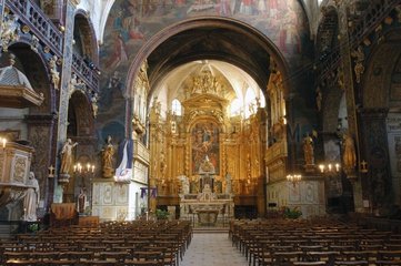 Notre-Dame-Des-Inces L'Isle Church on the Provence SORGUE