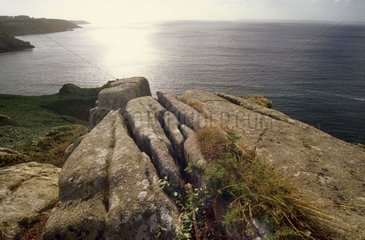 Granitgesteine ??in der Bucht von Douarnenz Frankreich