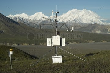 Instruments for meteorological measurements Mount McKinley