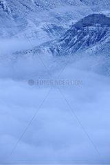 Nebel in den heutigen Bergen der Gapenais Frankreich