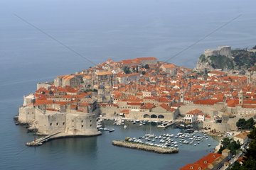 Die Wälle und die Altstadt von Dubrovnik Croatie