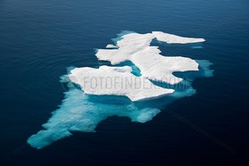 Melting of the ice in Peel Sound Sound