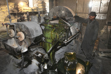 Pakistan-factory