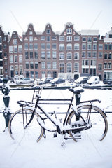 snow in amsterdam