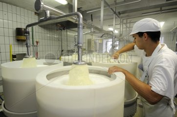 Käse Comté zur Herstellung von Valoreille -Zweifel
