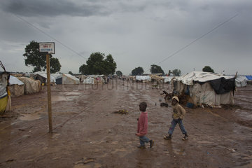refugee camp at Mpoko airport  Bangui  Displaced christians have taken refuge in Mpoko airport  CAR