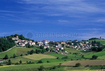 Fields and village of Fontanès