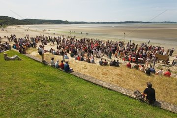 Public at a demonstration against the green tides Brittany