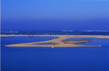 Banc d'Iguin Ansicht der Pyla Dune unter einem blauen Himmel Frankreich