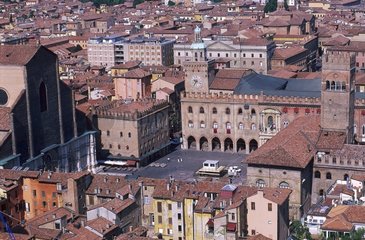 Vue générale sur Bologne du haut de la tour Asinelli