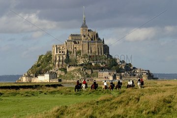 Reiterwanderung in der Bucht von Mont Saint-Michel