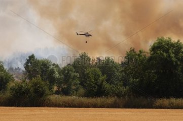 Incendie de forêt Hélicoptère bombardier d'eau France