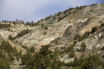 Asbest hat die Mine während der Wiederaufforstung Zypern aufgegeben