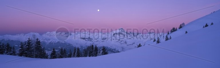 Massif of Aravis at dawn in Haute-Savoie