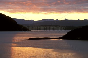Crépuscule du Soleil de Minuit Norvège