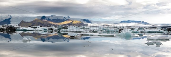 Blocks of ice on the lake Joekulsárlón in Iceland