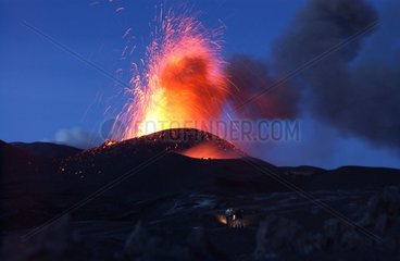 Volcan Etna en éruption