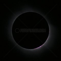 Basis of the lower solar corona during a total eclipse