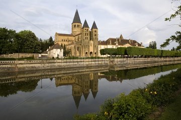 Basilika von Paray Le Monial Bourgogne Frankreich