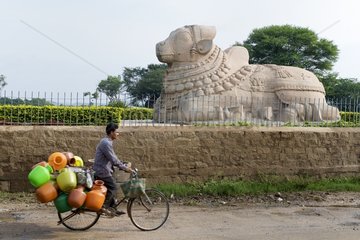 Statue of the god at Lepakshi Nandi in India