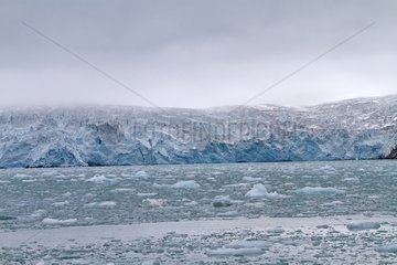 Glacier Lilliehookbreen Krossfjorden Spitsbergen Svalbard