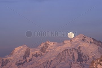 Moonrise over the 3 White Mountains Alpes France