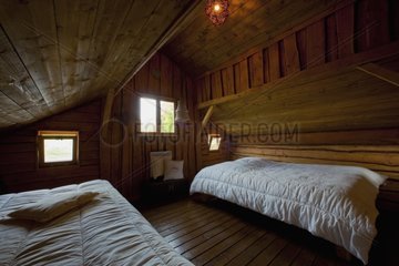 Wooden shed flotting indoors