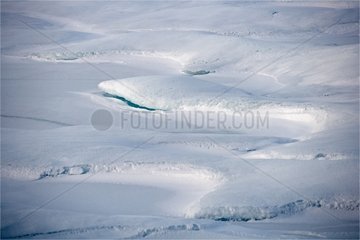 Sea ice snow Amundsen Gulf Canada