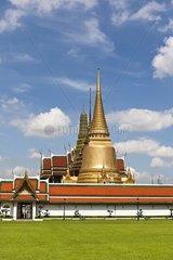 Royal palace and Wat Phra Kaeo temple in Bangkok - Thailand