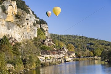 Ballooning above La Roque-Gageac France