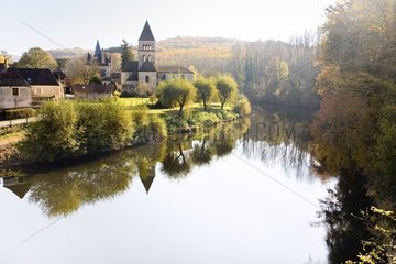 St. Leon sur Vézère beside the river France