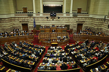 Greece-Athens-PARLAMENT-Votum ()