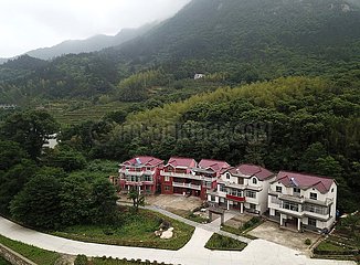 CHINA-ANHUI-Jinzhai-l?ndliche Entwicklung (CN)