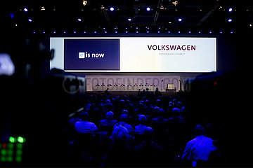Volkswagen  Shareholders' meeting Volkswagen  Shareholders' meeting