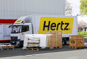 Hertz  LKW  Logo  Hannover Messe  Deutschland  Europa