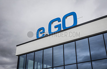 Die E.GO Mobile AG liefert die ersten e.GO Life Elektroautos aus dem Aachener Montagewerk  Aachen  Nordrhein-Westfalen  Deutschland